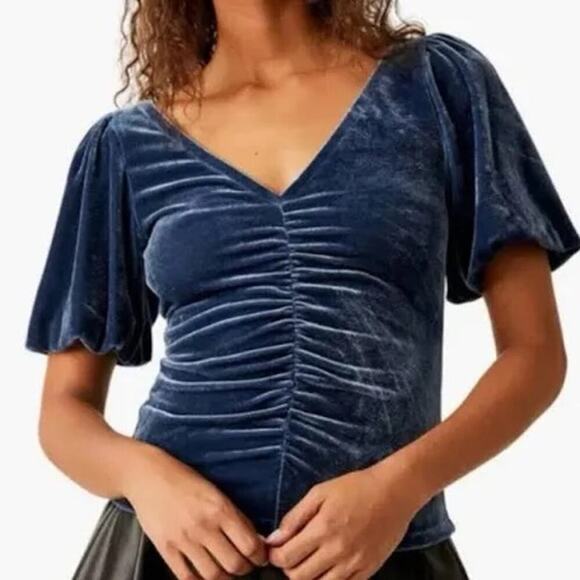 Free People Tops - Free People Cupcake Velvet Top Size Large Outerspace Blue Ruched Puff Sleeve
